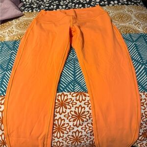 Women’s lululemon Orange Leggings